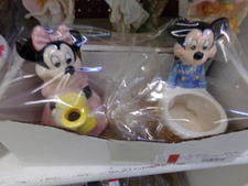 Vintage Mickey and Minnie cream and sugar set
*Displayed with our unique collectibles
$15.00