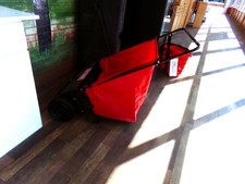 CRAFTSMAN LAWN RAKE/SWEEP.   Find in entry foyer by soda machine
$84.40